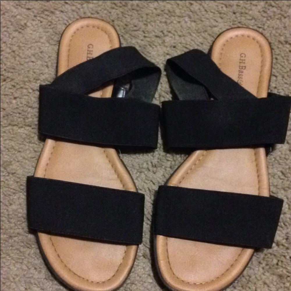 GH Bass strap elastic sandals
